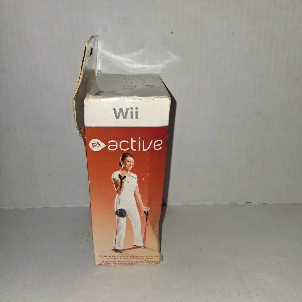 Nintendo Wii Active Accessory Pack Leg Strap & Resistance Band NEW Damaged Box